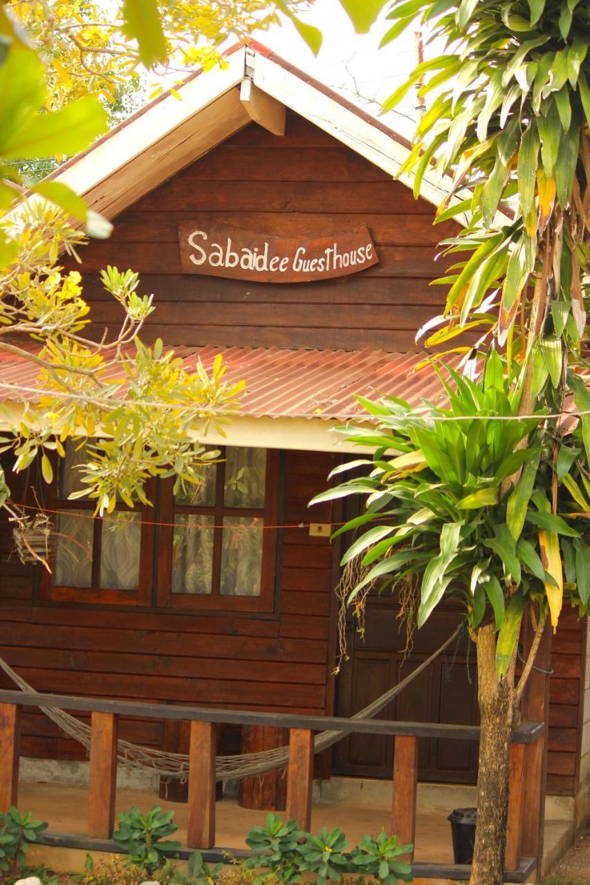 Sabaidee Guesthouse & Restaurant Nam Theun Bagian luar foto